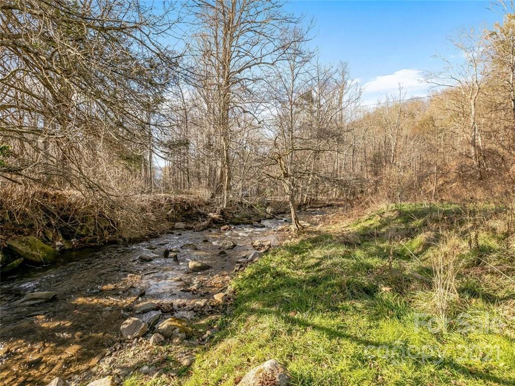 Weaverville Land with Creek