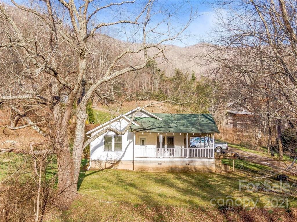 Farm for Sale in Weaverville