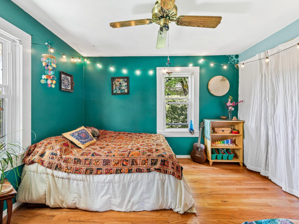 pretty bedroom in Candler home