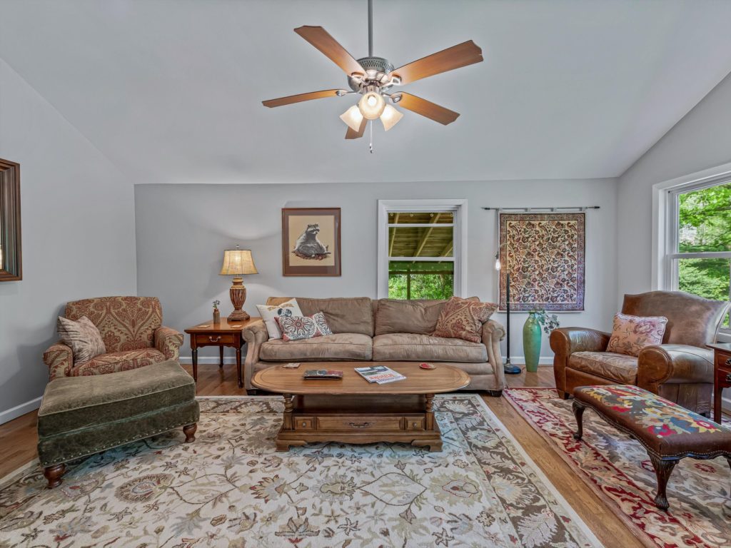 spacious living room in Candler