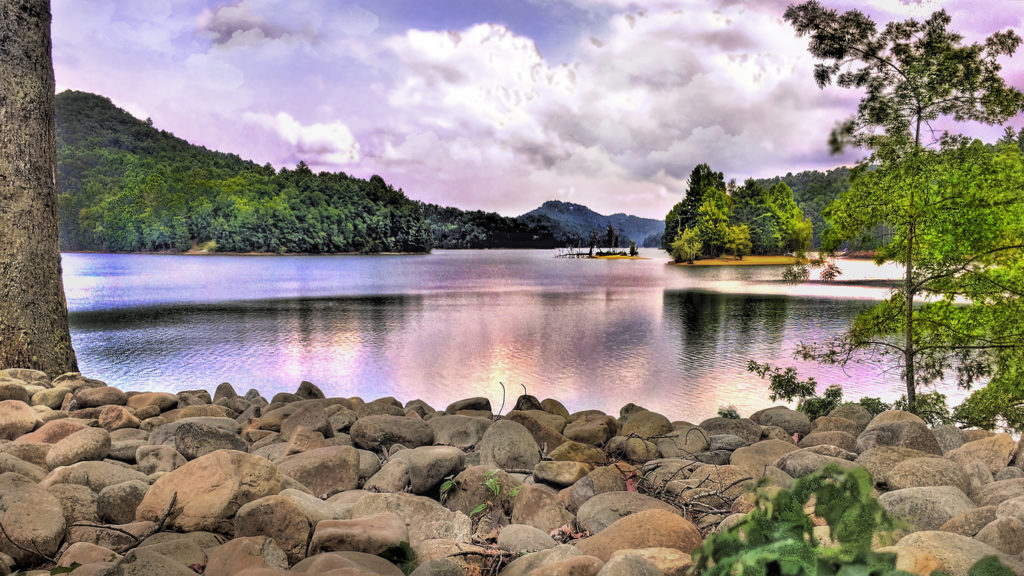 Lake Glenville in Cashiers NC