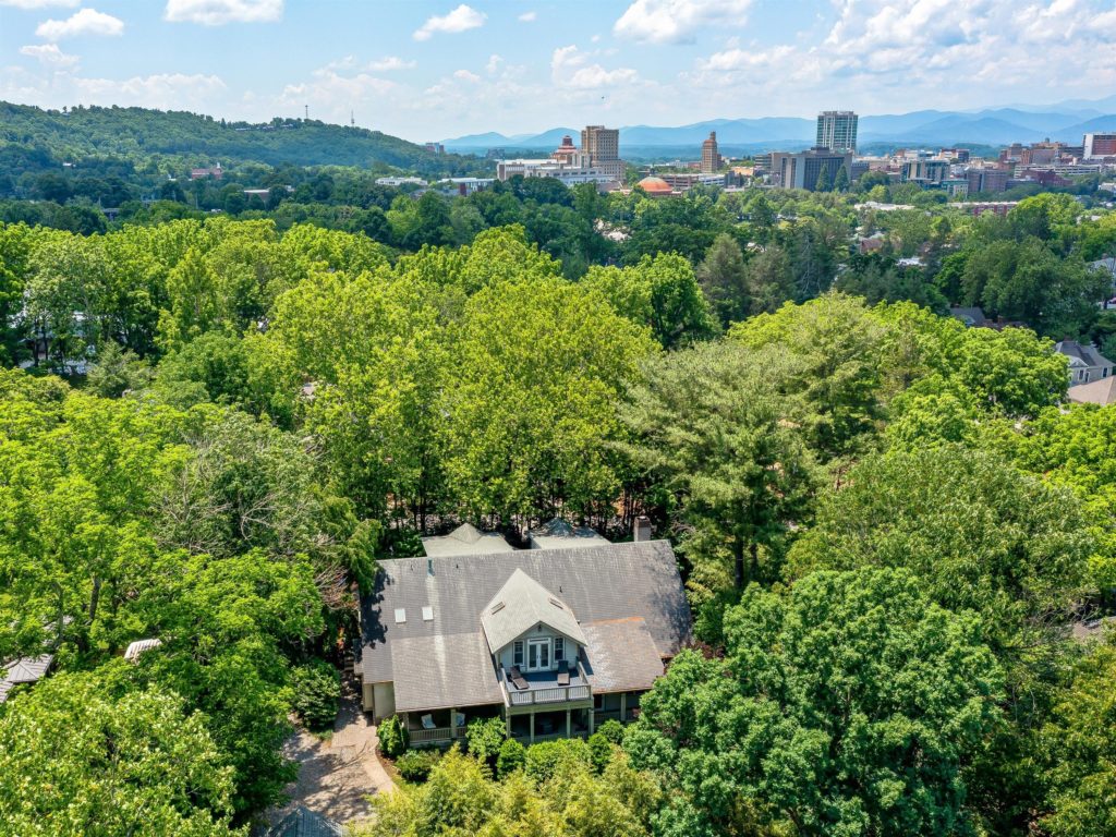 home on charlotte street in asheville