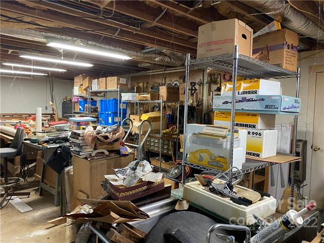 storage room and workshop in Hendersonville home for sale