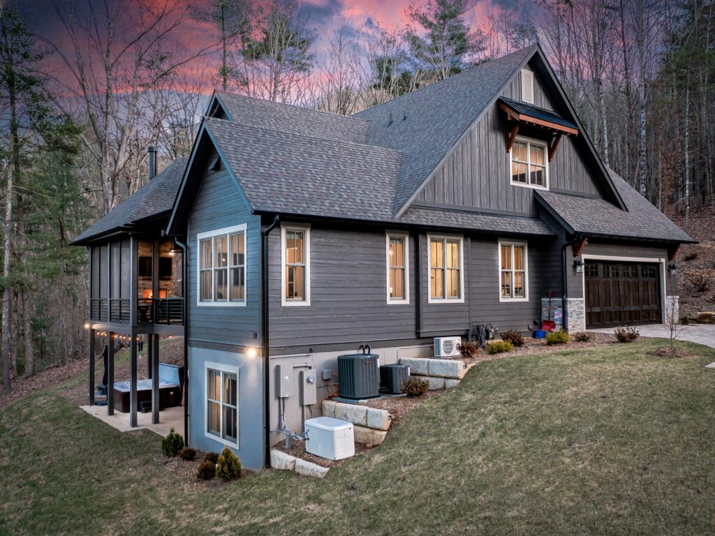 Home for Sale in Asheville's Grove Park Cove sunset views