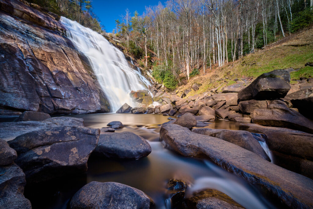 Rainbow Falls Gorges State Park