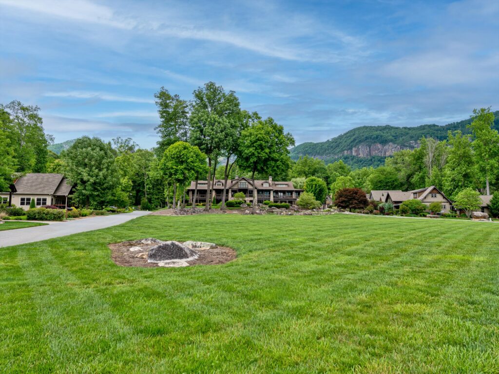 lot for sale in Lake Lure's gated Firefly Cove with community amenities