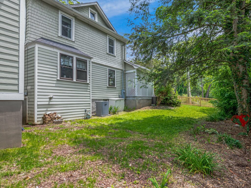 Asheville Craftsman for Sale off Charlotte Street yard