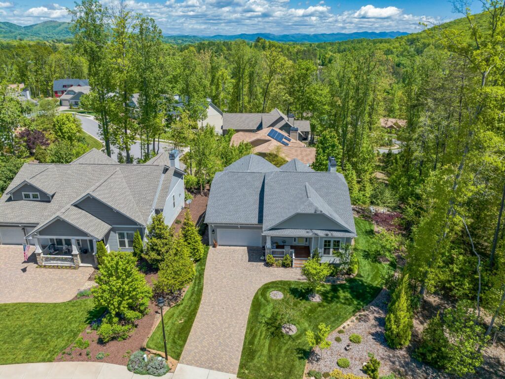 Craftsman home for sale in Asheville's Biltmore Park mountains