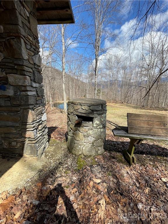 Off-grid land and bunker in Appalachian Mountains