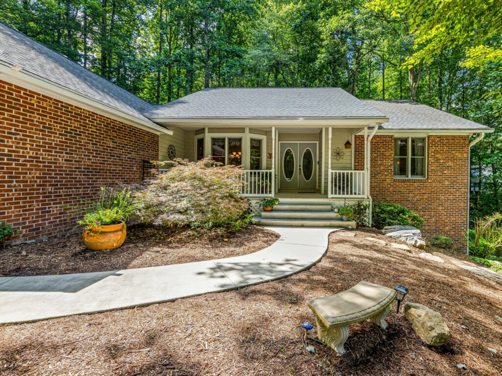 split level home for sale in Hendersonville NC