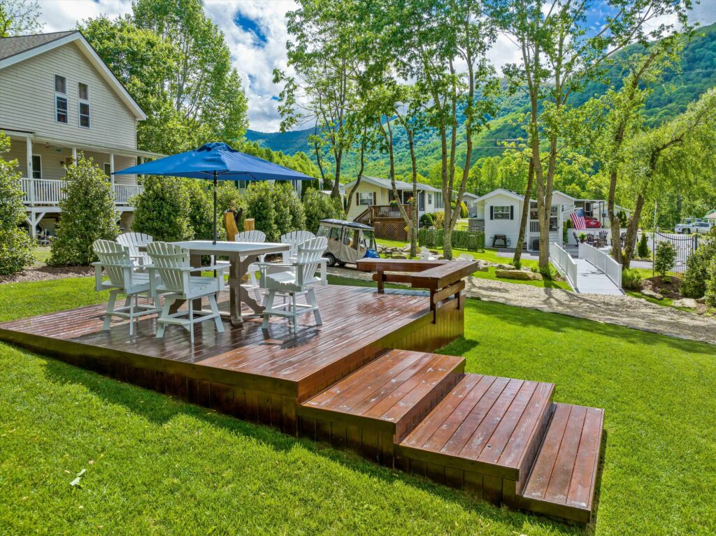 Fully-Furnished Maggie Valley Home and Lot for sale