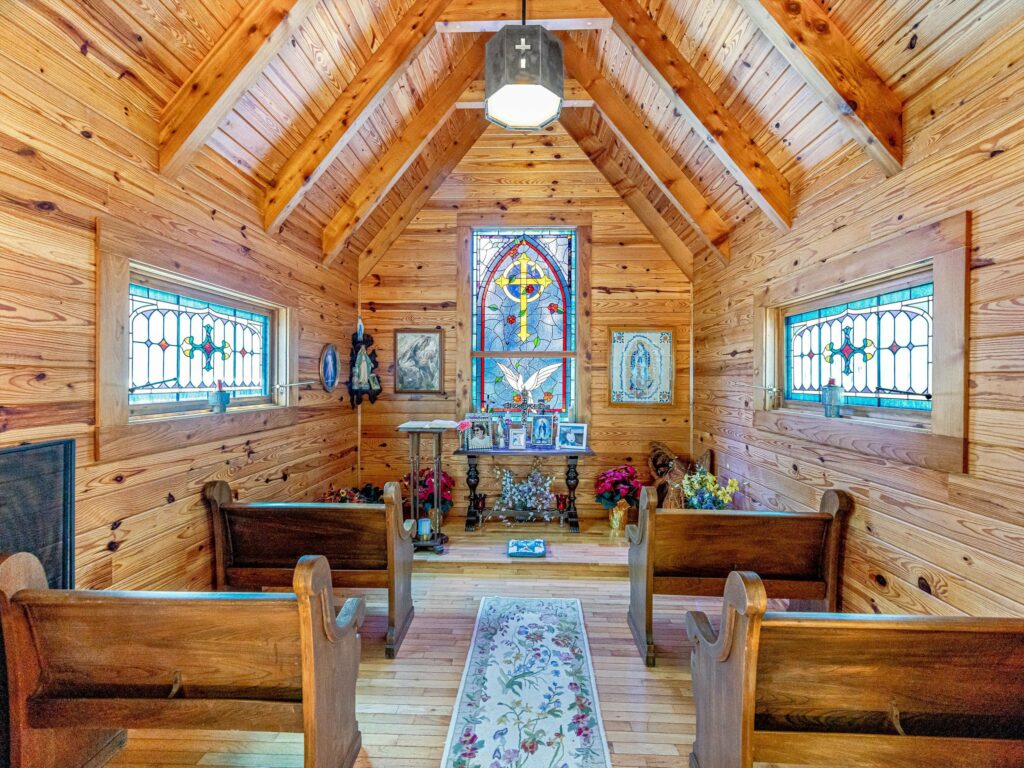 Western NC large acreage estate for sale chapel