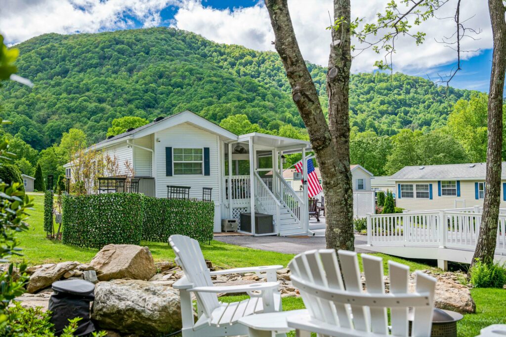 Fully-Furnished Maggie Valley Home and Lot