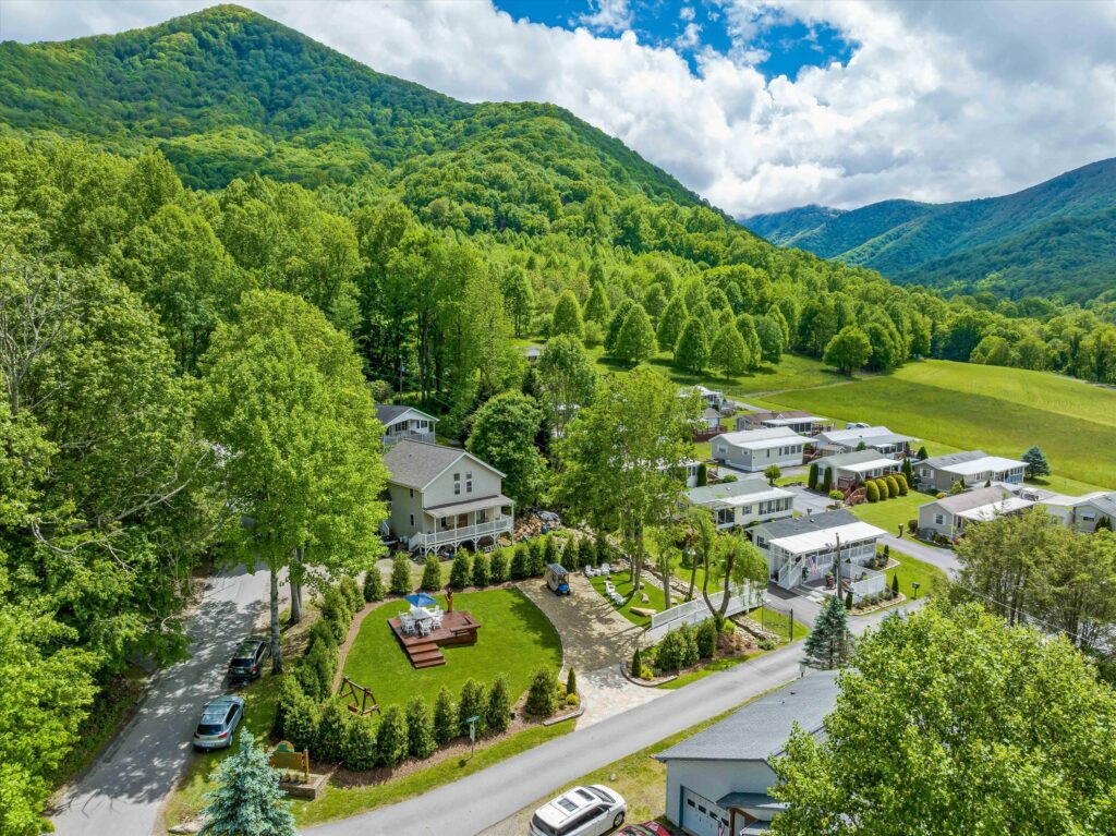 Fully-furnished one bedroom home in Maggie Valley NC for sale with beautiful mountain views