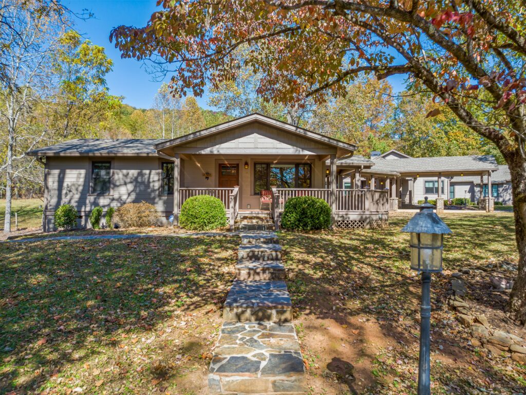 Exceptional Mountain Estate for Sale in Lake Lure