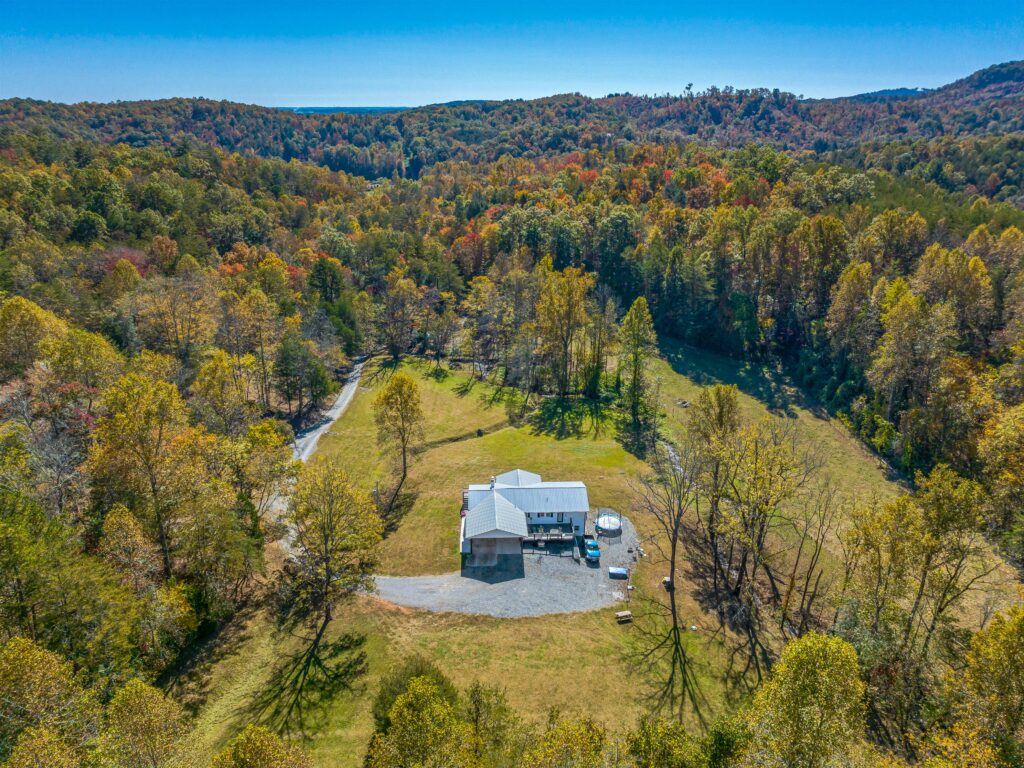 Exceptional Mountain Estate for Sale in Lake Lure