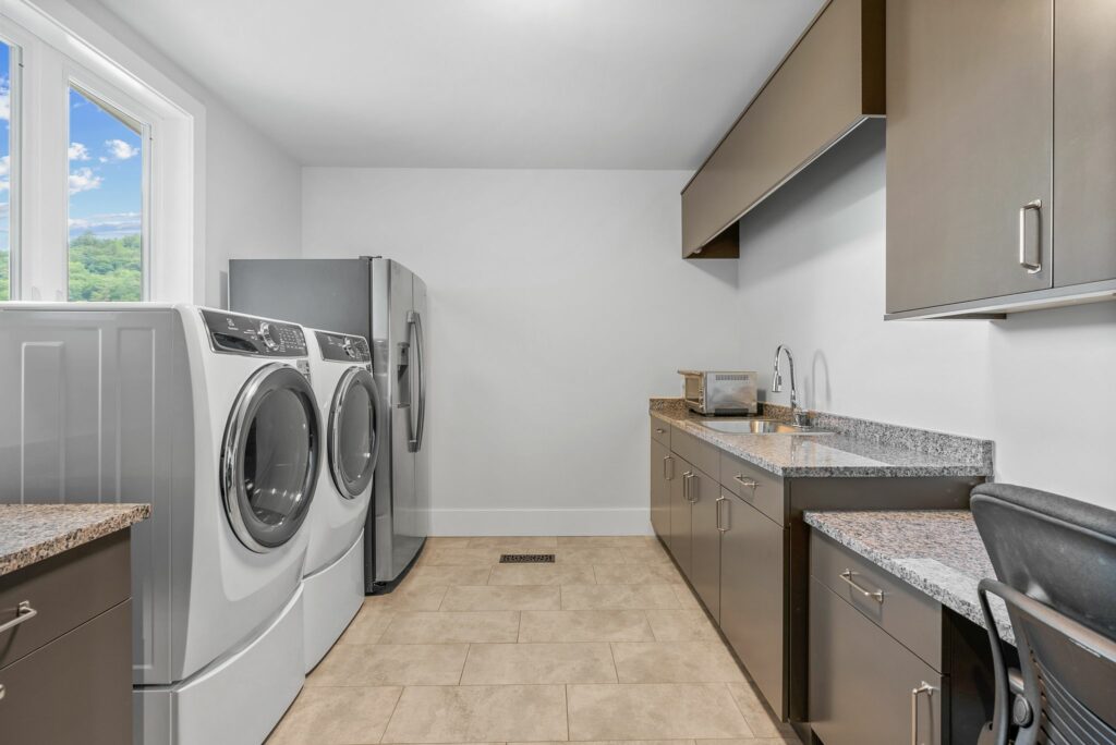 Grove Pointe Cove house for sale in Asheville laundry room