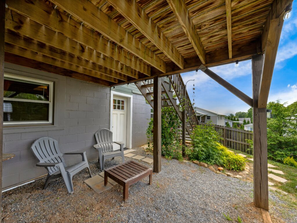 beautiful Asheville cottage for sale with beautiful backyard