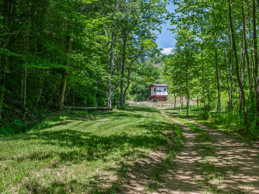 tiny house for sale Mars hill nc