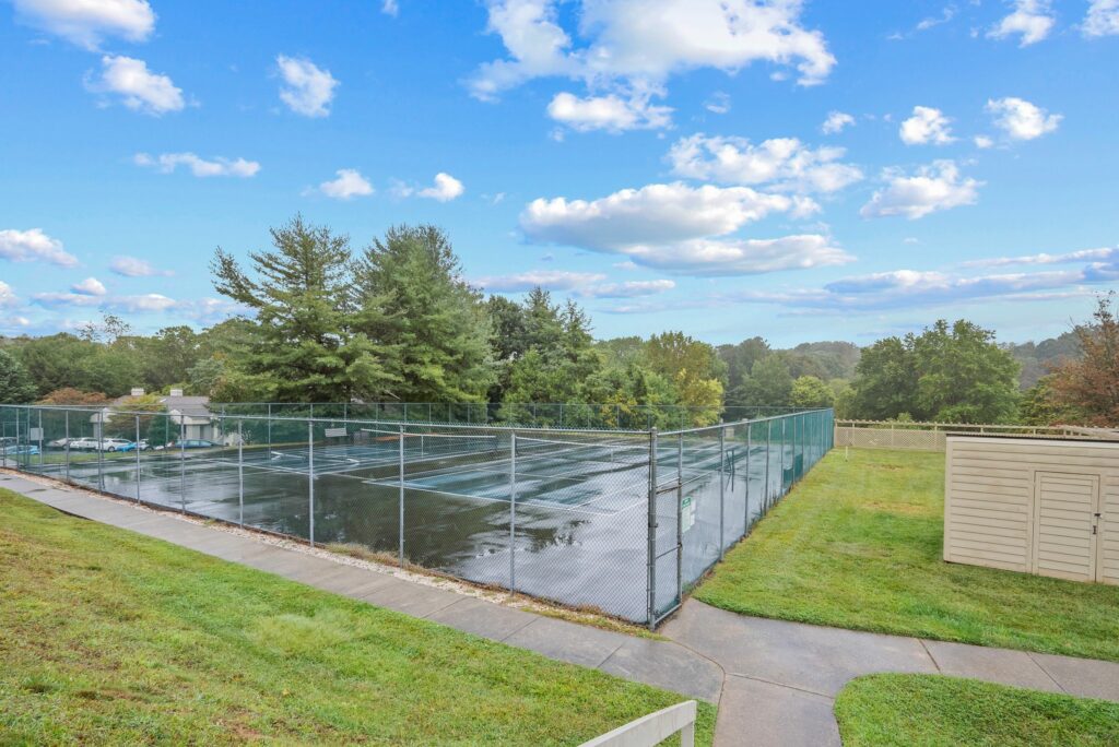 tennis community condo for sale asheville