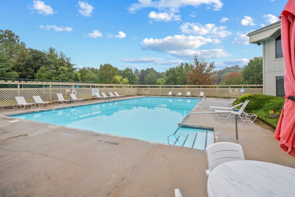 condo for sale in swimming pool community asheville