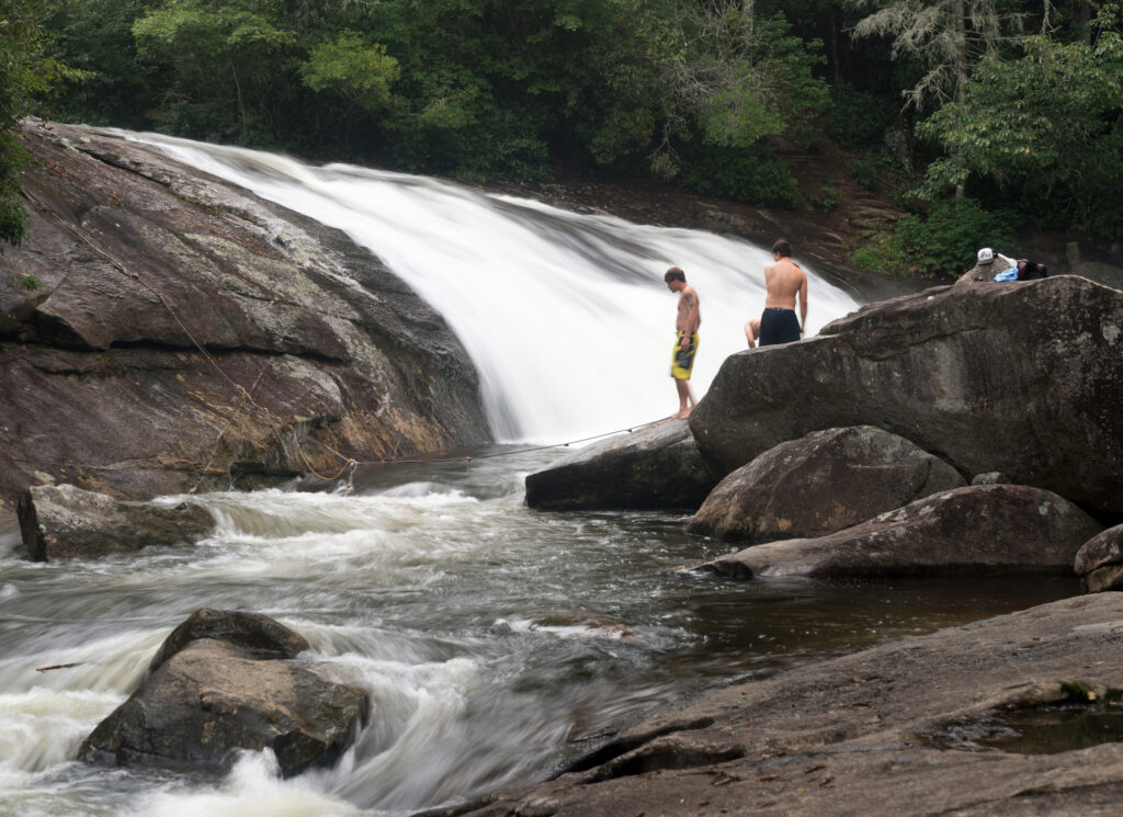 Turtleback falls north carolina